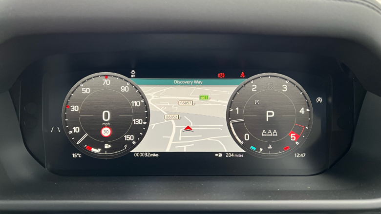 Land Rover Defender 3.0 D350 X-Dynamic SE 110 5dr Auto Diesel Estate